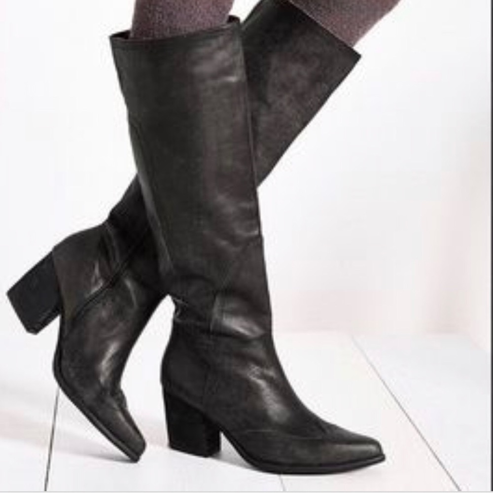 Jeffrey Campbell Torrent tall boot